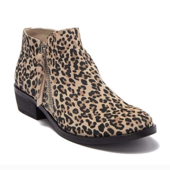 Dolce Vita Leopard Print Ankle Boots. Animal Print, Ankle Boots - Picture 1 of 13